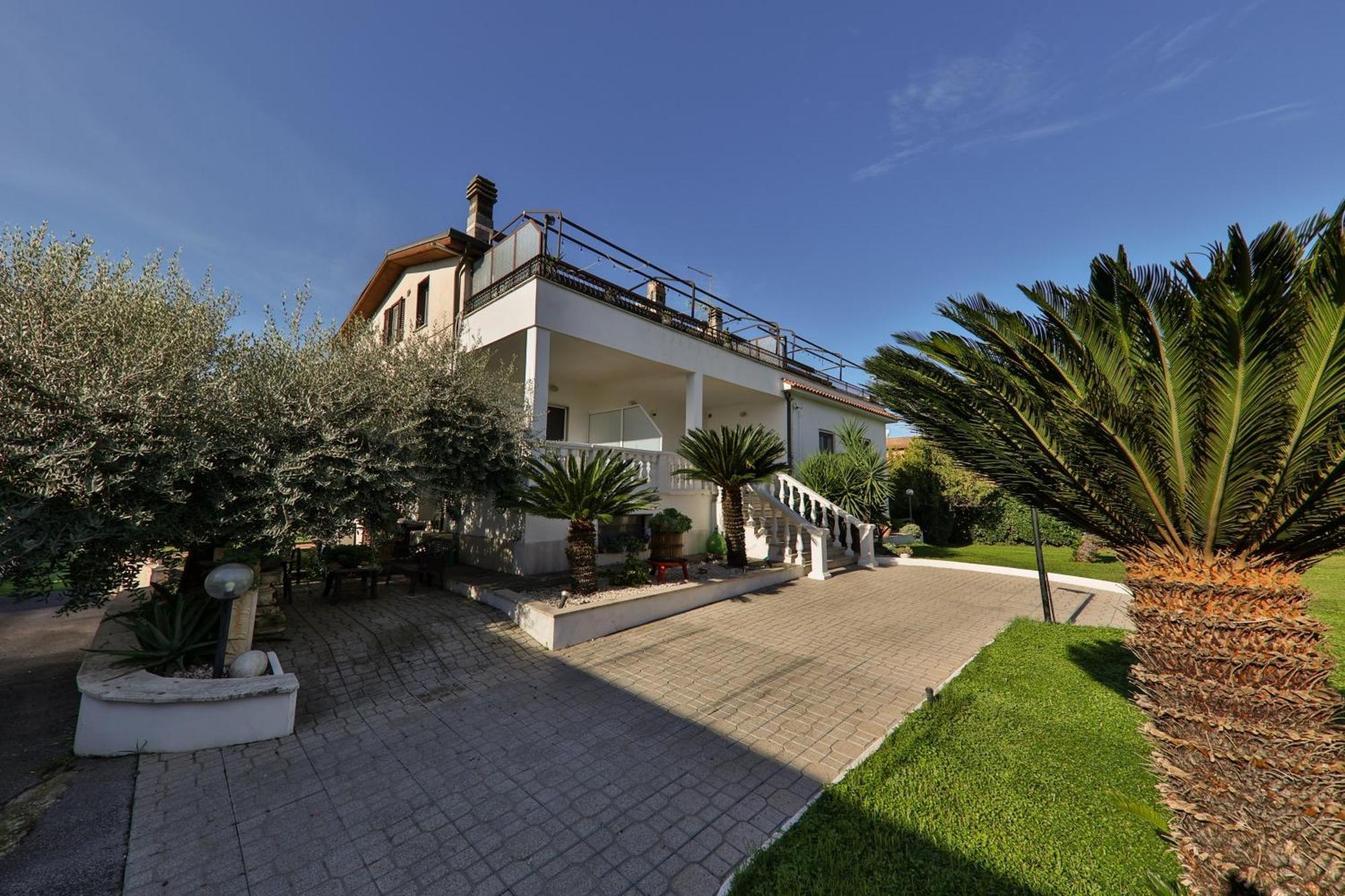 Hotel Il Giardino Di Stella Frascati Zewnętrze zdjęcie